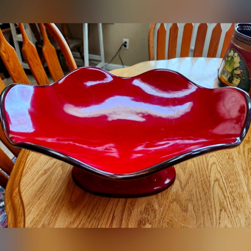 Southern Living @ Home - Cinnabar Footed Pedestal Stoneware Server